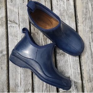 Naturalizer waterproof chelsea boot